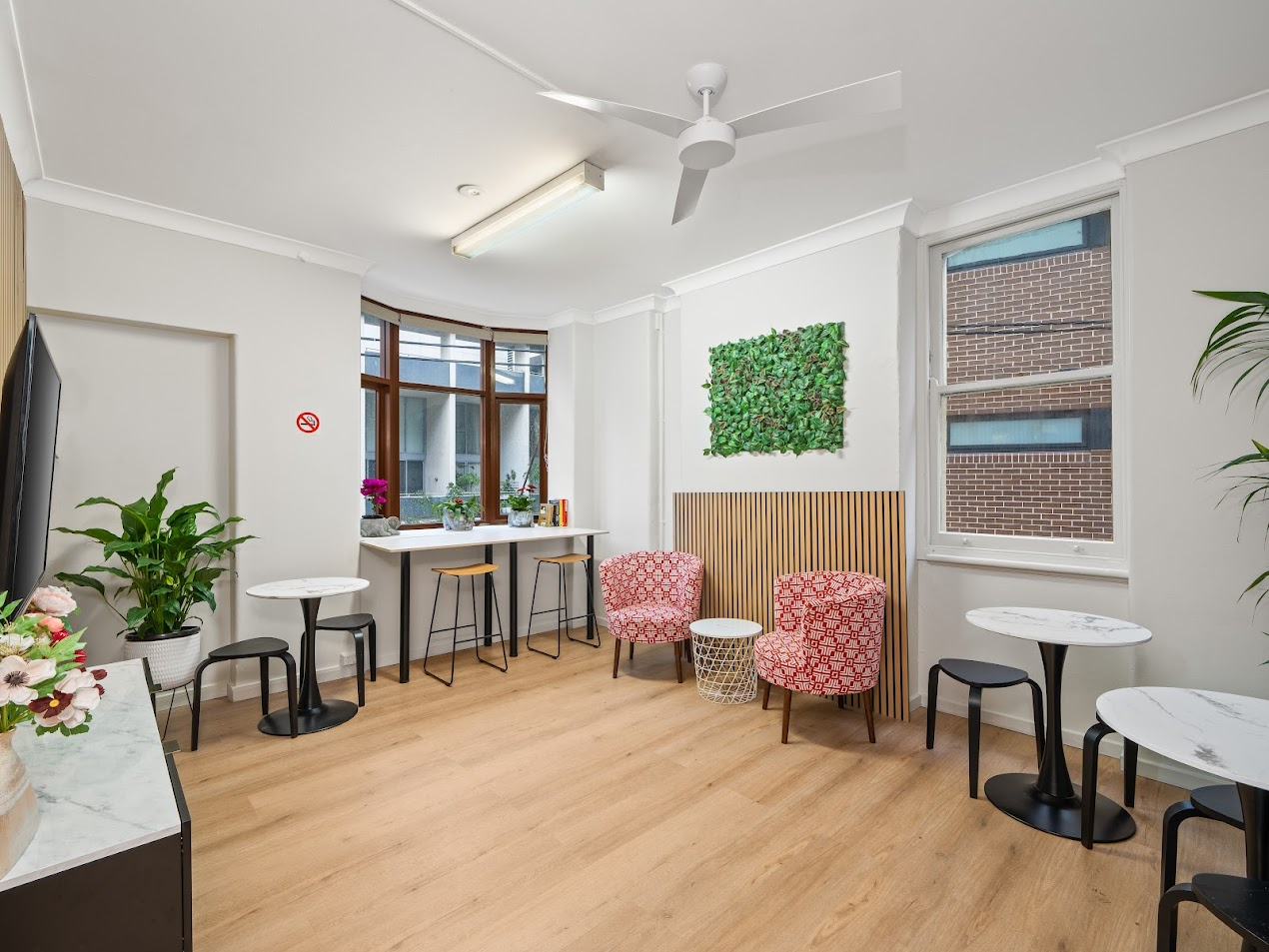  Private Single Room  -  Homi Central  - Gallery -  8