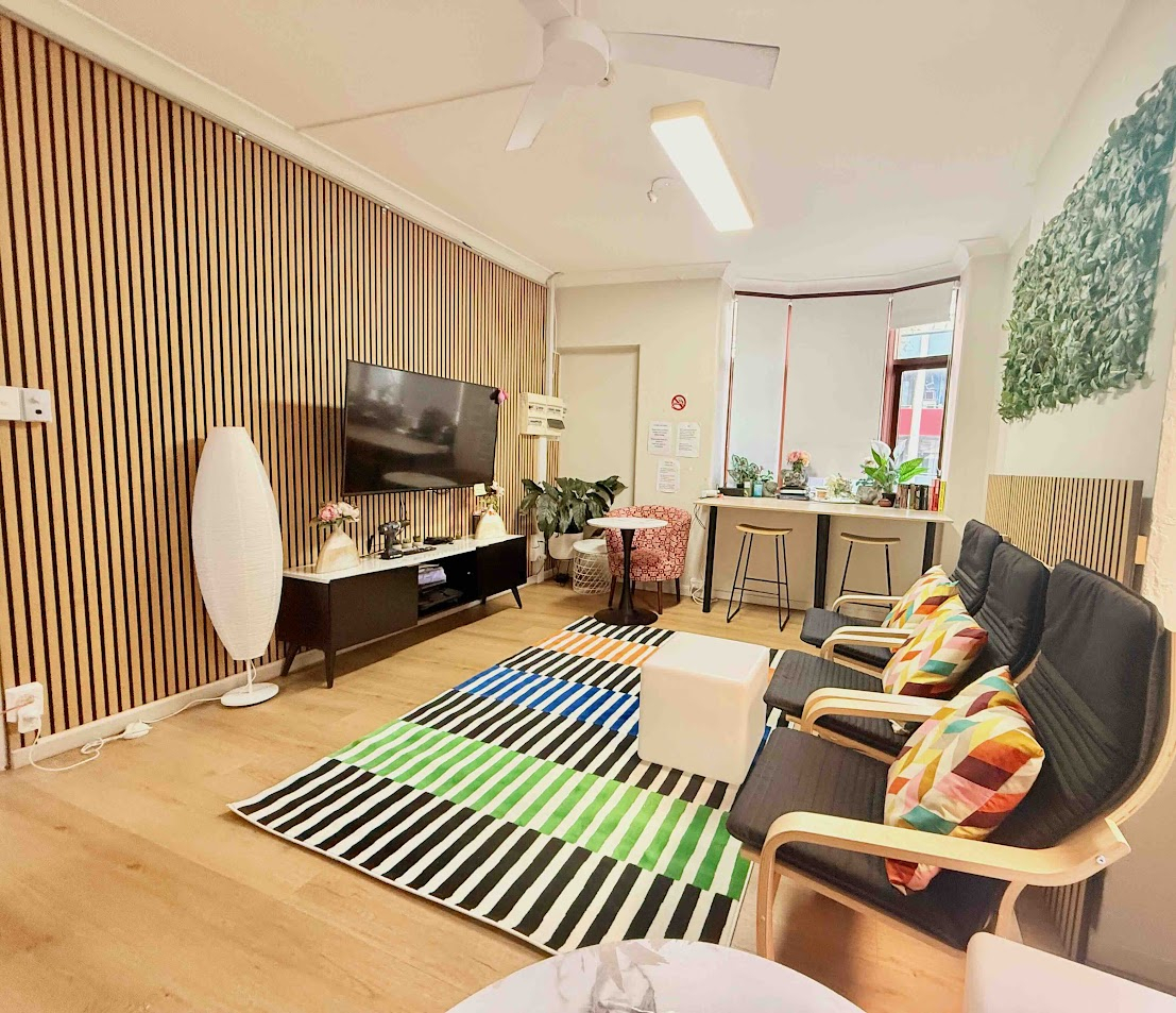  Twin Room  -  Homi Central  - Gallery -  7
