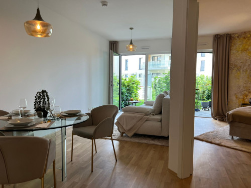 Modern 2-Room Apartment in Pentling – Near Regensburg