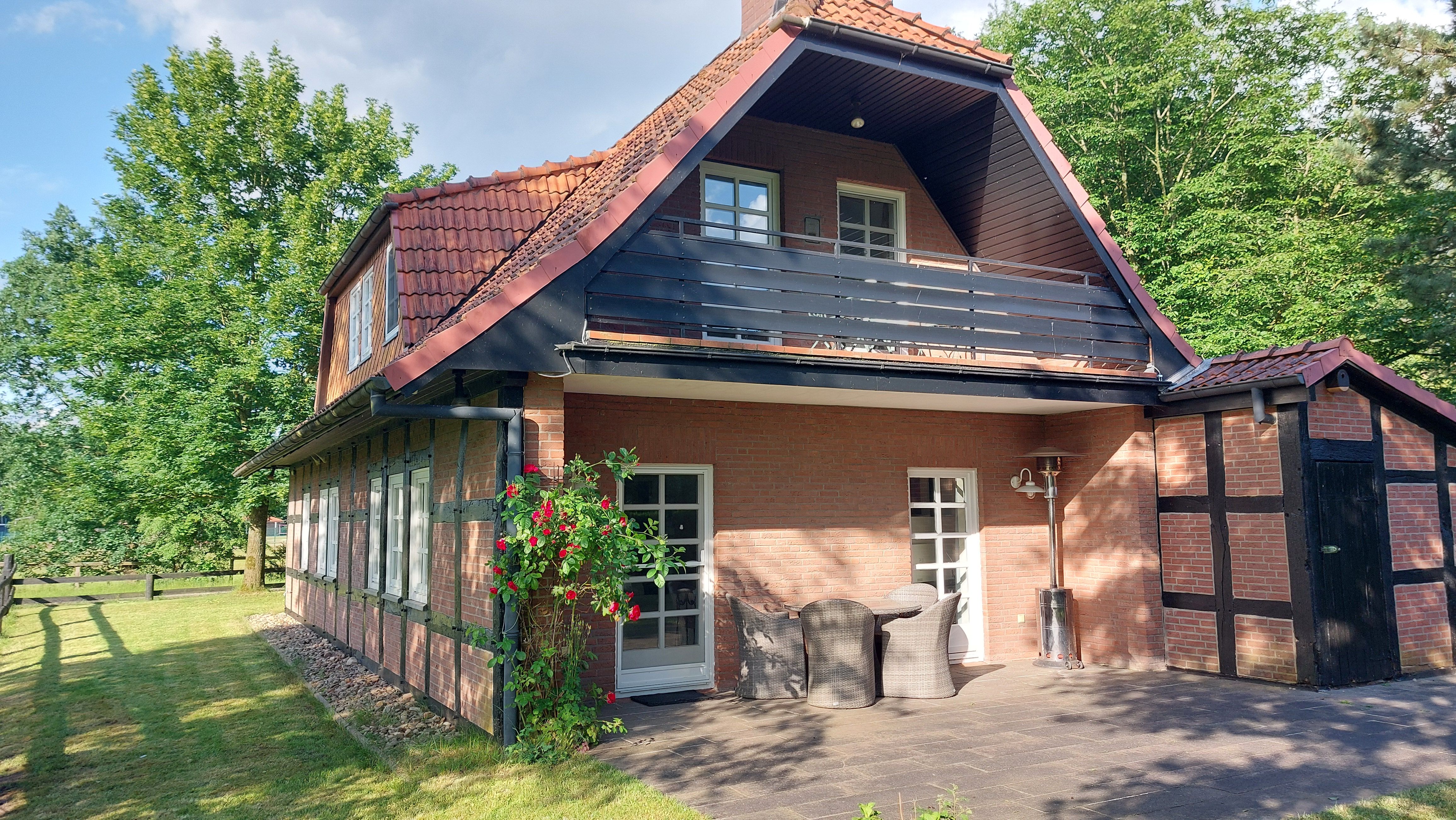 Charming Fachwerkhaus As Your Private Refuge - 22