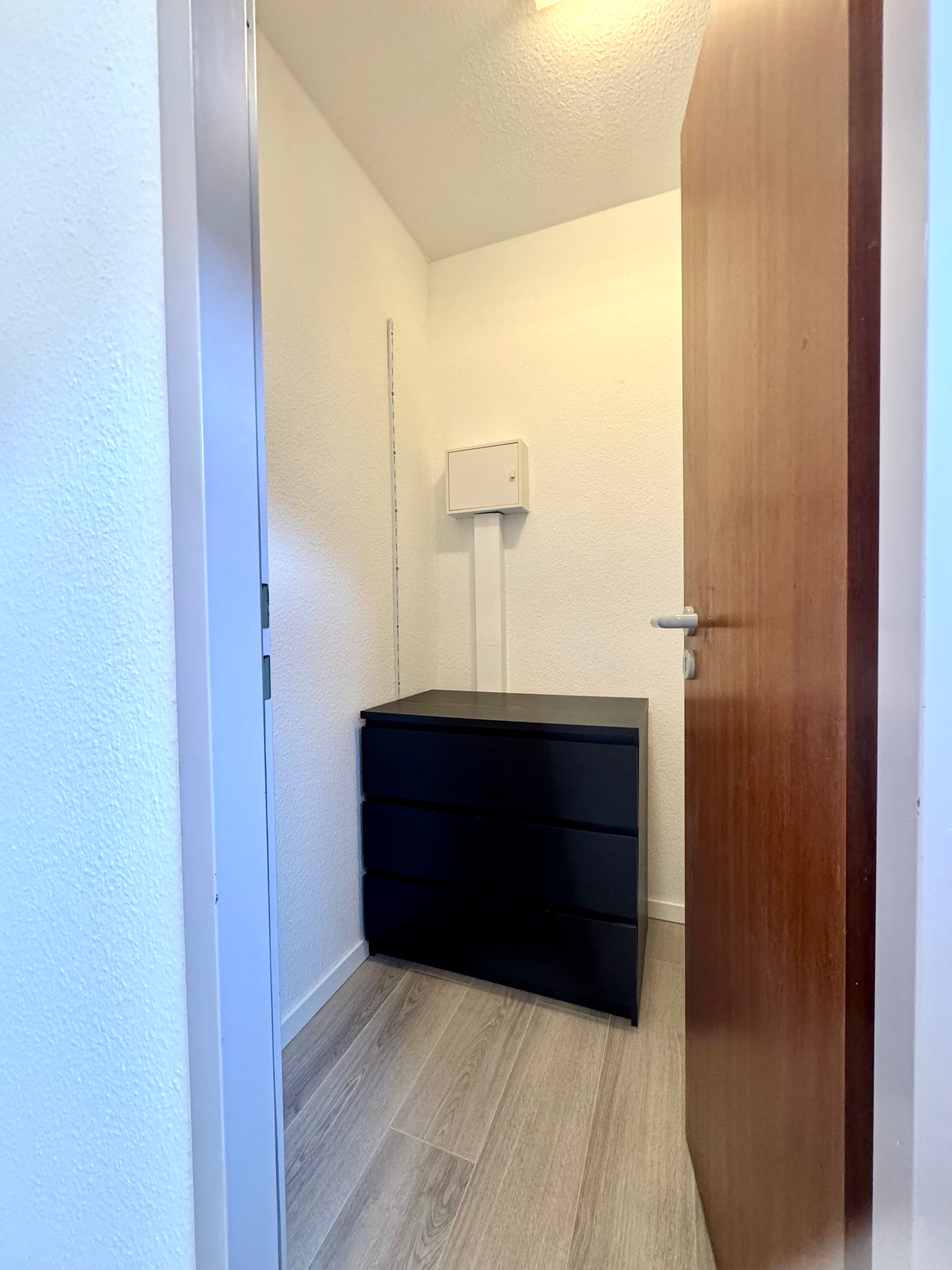  Nice Service Apartment In The Heart Of Sulzbach Saar, Directly Opposite The Knappschaft Kliniken Saa  -  Nice Service Apartment in the heart of Sulzbach Saar, directly opposite the Knappschaft Kliniken Saar and Eye Clinic  - Gallery -  7