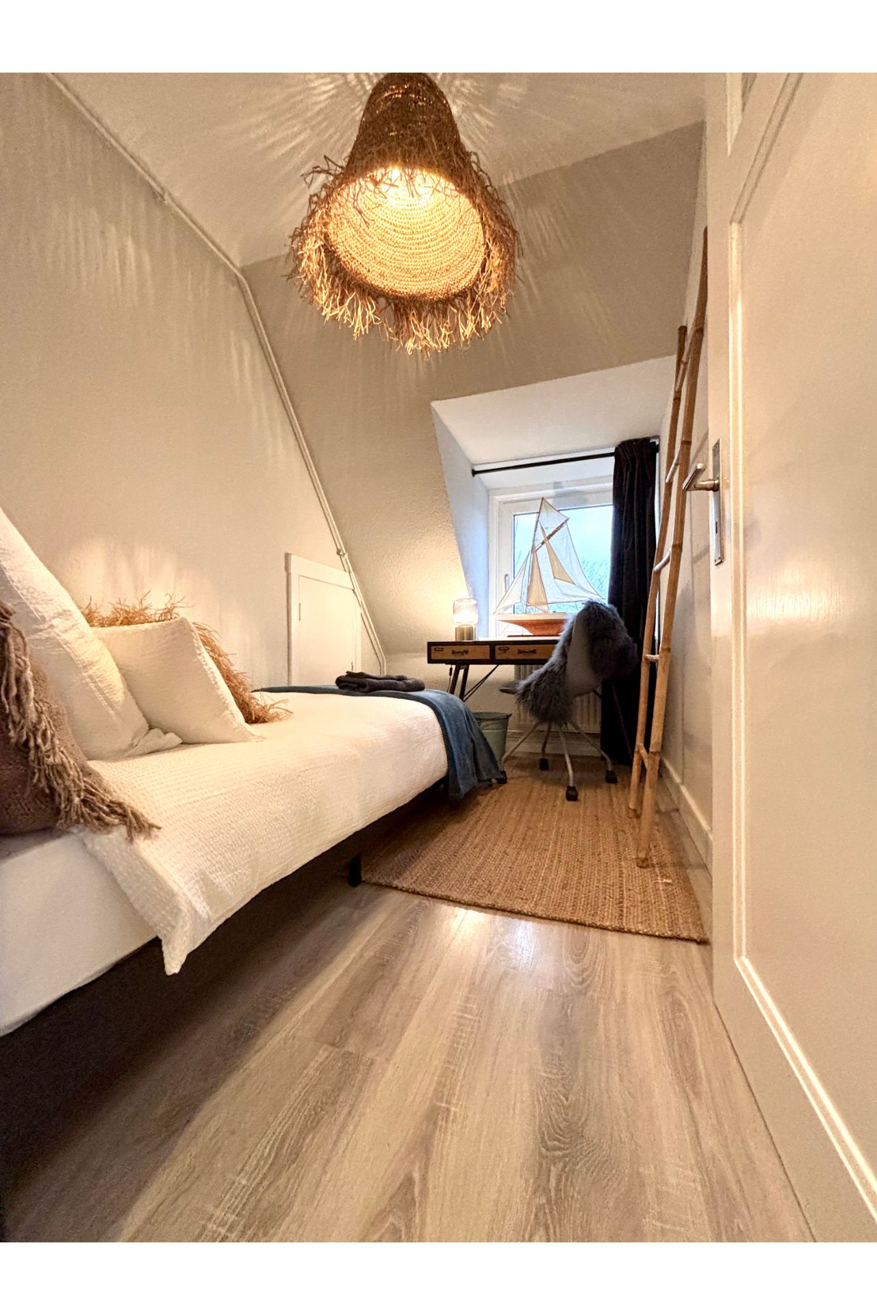  Stylish Design-Apartment With Comfy Balkony  -  Stylish Design-Apartment with comfy balkony  - Gallery -  9