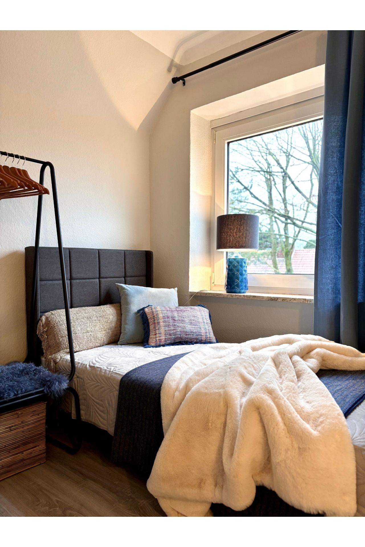  Stylish Design-Apartment With Comfy Balkony  -  Stylish Design-Apartment with comfy balkony  - Gallery -  1