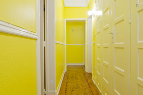 Fresh double bedroom not far from UAL - Universidade Autónoma de Lisboa - Gallery - 6