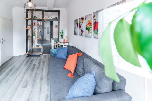 Apartment in PRIME CITY LOCATION | WiFi, Netflix, Kitchen, Bicycles, Washing Machine, Bathroom - Gallery - 17