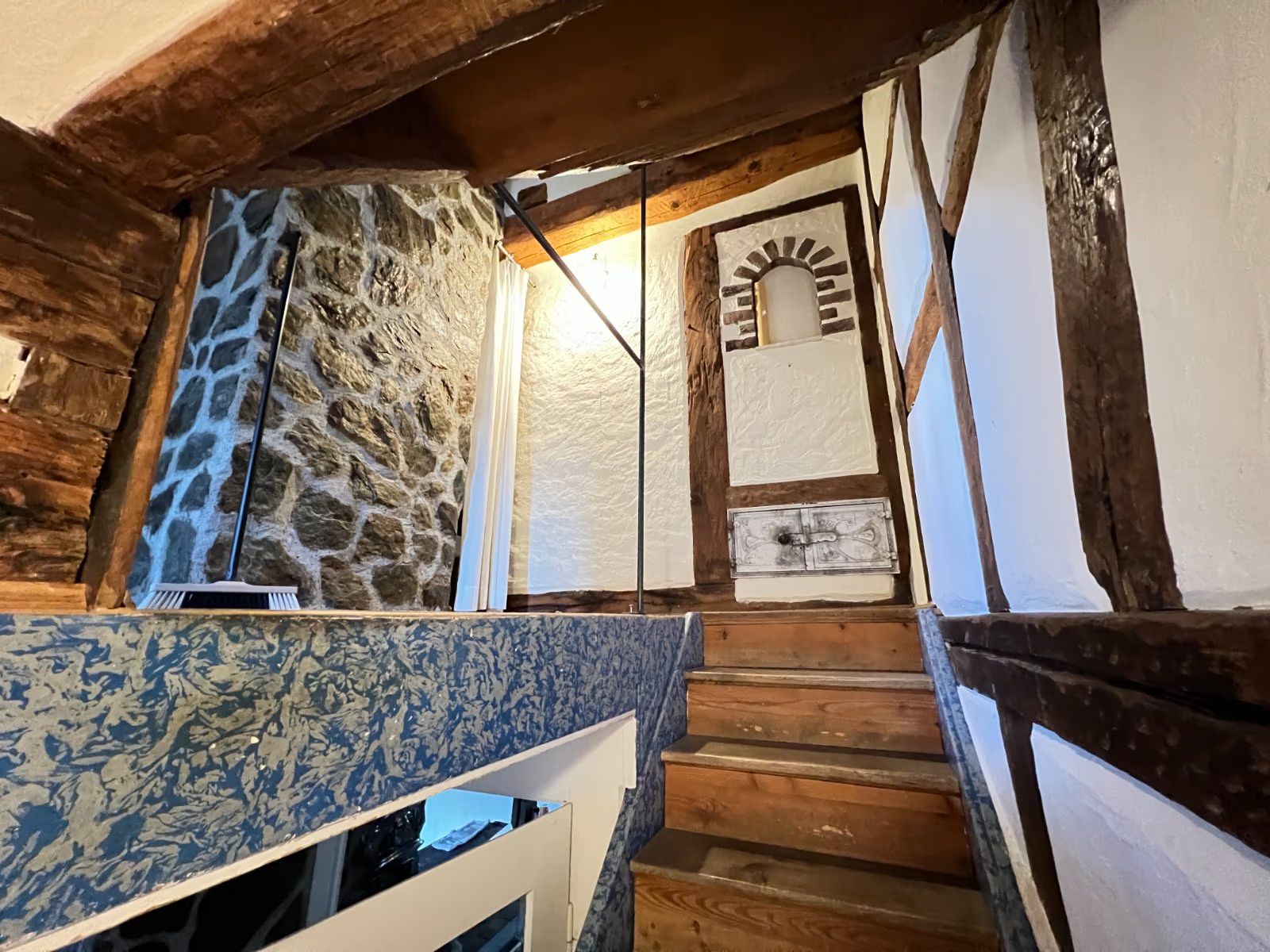  Dreamy Farmhouse For Rent In Dorfweil – Perfect For Home Office, Family Living, And More  -  Dreamy Farmhouse for Rent in Dorfweil – Perfect for Home Office, Family Living, and More  - Gallery -  13
