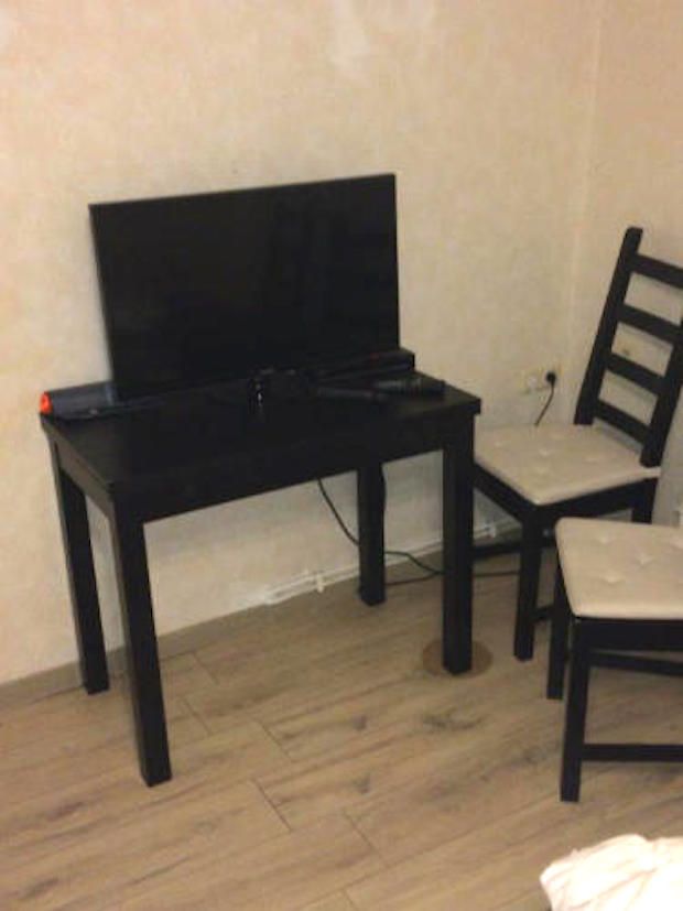 Pretty & Fantastic Suite Located In Hinte - 24