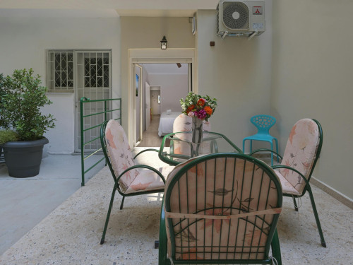 Anapiron Polemou, Athens