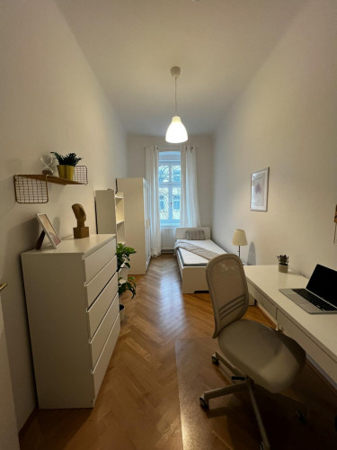 Hasnerstraße, Vienna