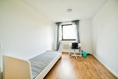Kölner Landstraße, Düsseldorf
