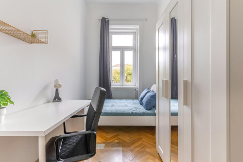 Urban-Loritz-Platz, Vienna