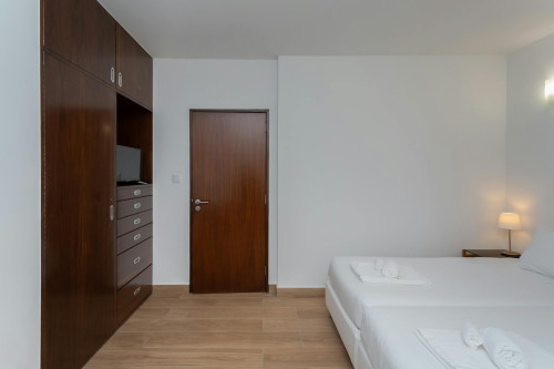 Largo Girassol, Carcavelos - Gallery - 10