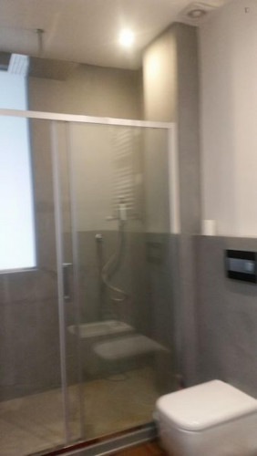 Double ensuite bedroom in a beautiful 2-bedroom apartment not far from Bocconi University  - Gallery -  5