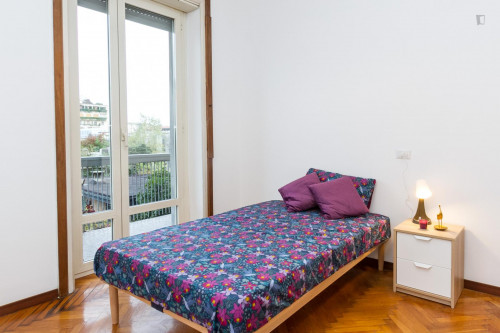 Lovely single bedroom close to Marangoni Fashion Institute - Gallery - 20