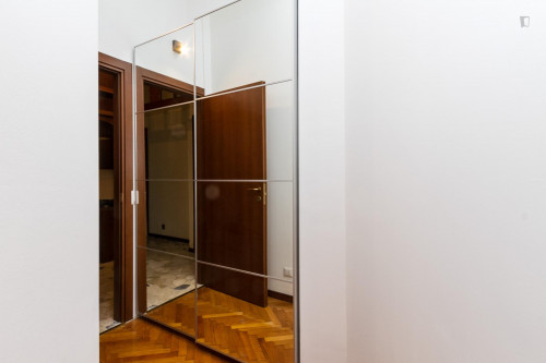 Lovely single bedroom close to Marangoni Fashion Institute - Gallery - 24