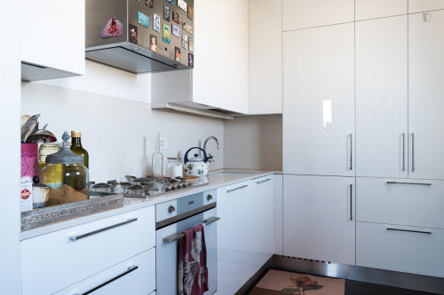 Cool single bedroom close to Bocconi