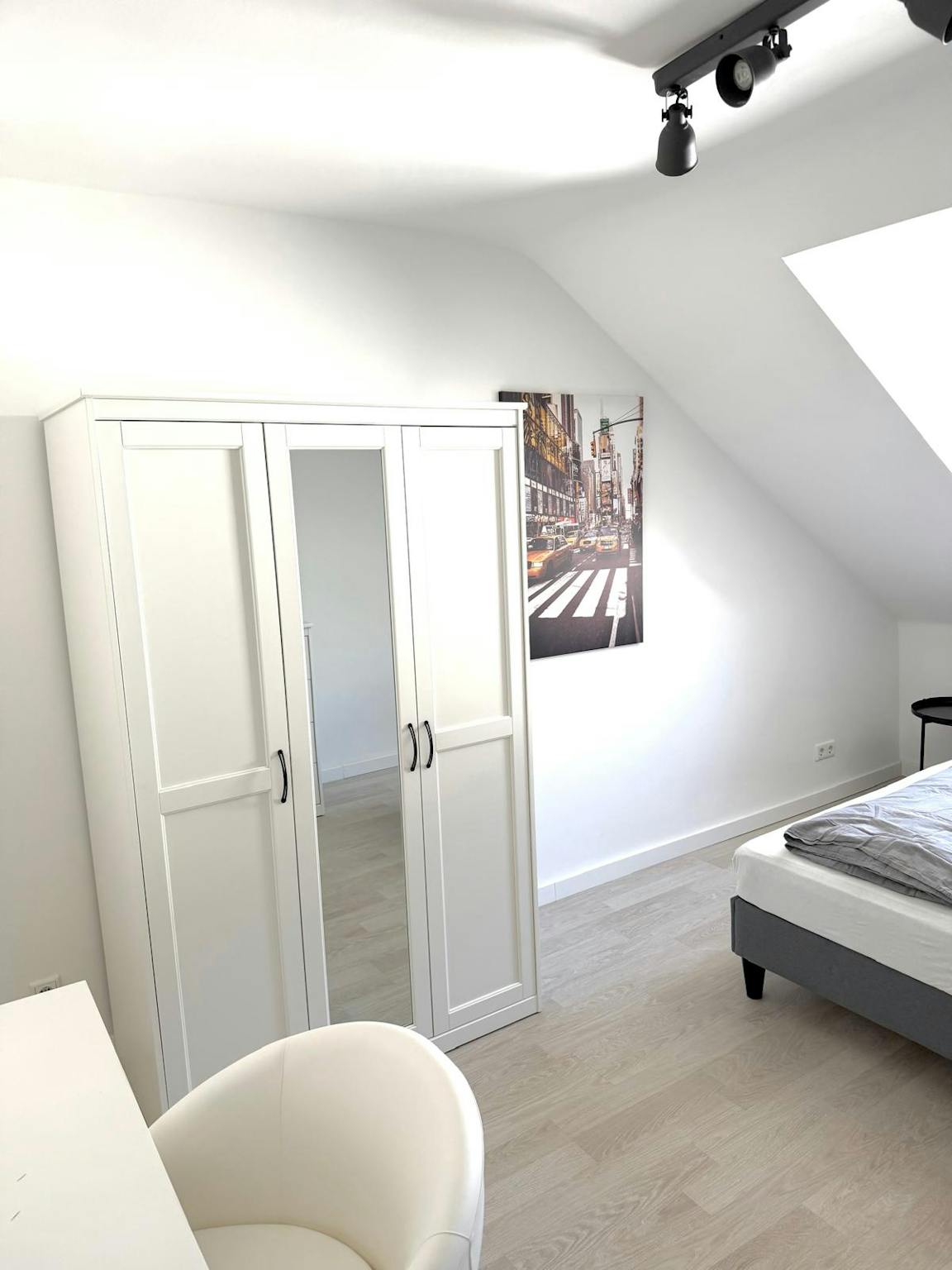 Private Room - Rosenstraße, Düsseldorf - Gallery - 1