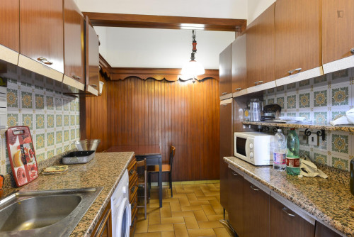 Charming single bedroom with balcony, not far from Marconi metro station  - Gallery -  5