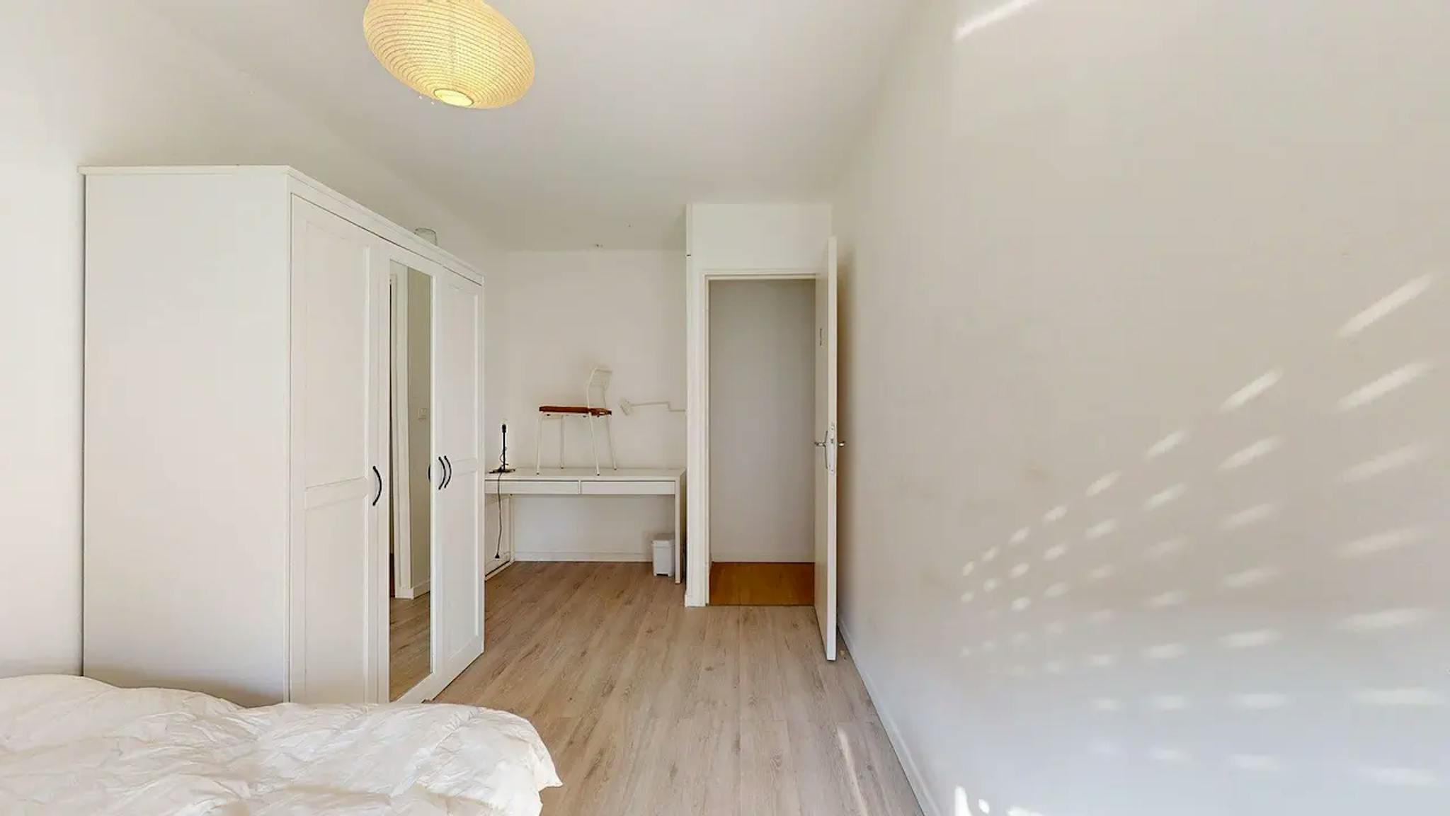 Private Room - 2