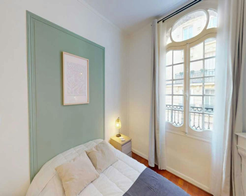 Rue Roberval, Paris