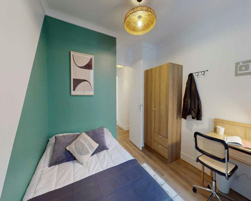 Rue de Saussure, Paris