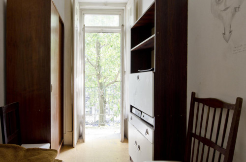 Convenient single bedroom in 7-bedroom flat in well-connected Picoas - Gallery - 17