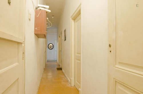 Convenient single bedroom in 7-bedroom flat in well-connected Picoas - Gallery - 5