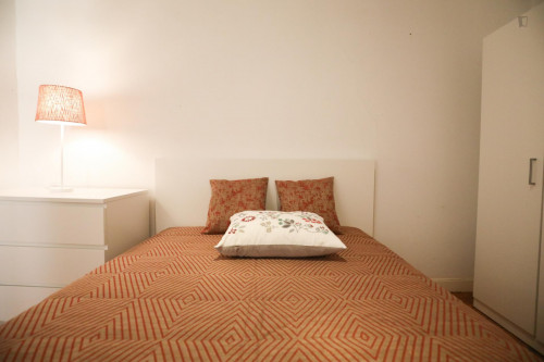 Nice double bedroom in a 5-bedroom apartment - Gallery - 26