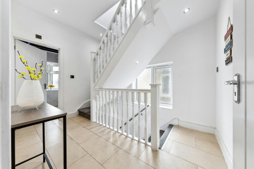 Kenton Road, Harrow  - Gallery -  5
