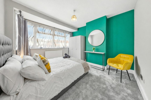 Mollison Way, Edgware