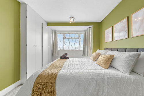 Mollison Way, Edgware - Gallery - 8