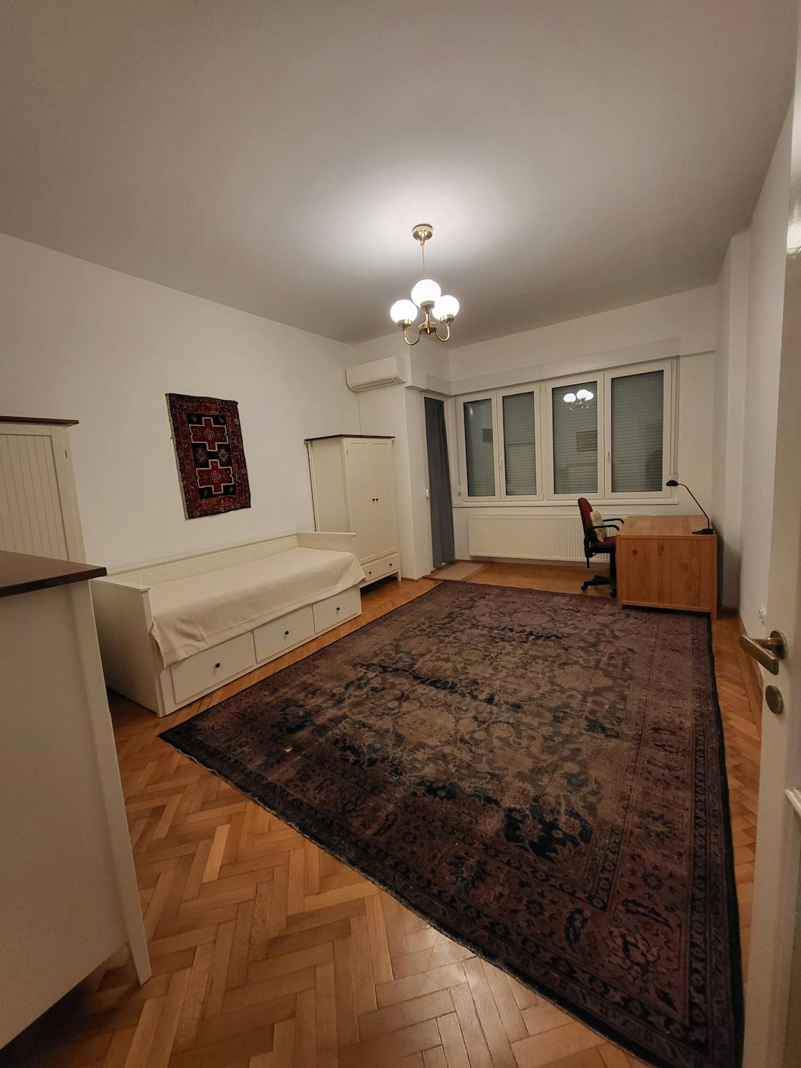  Entire Place  -  Jurányi utca, Budapest  - Gallery -  1