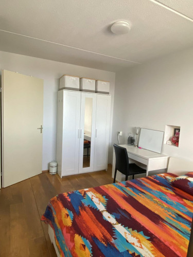 Fleerde, Amsterdam