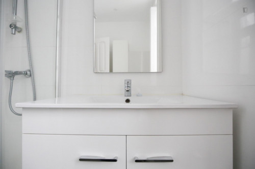 Very Nice single bedroom in Arroios, near the metro - Gallery - 13
