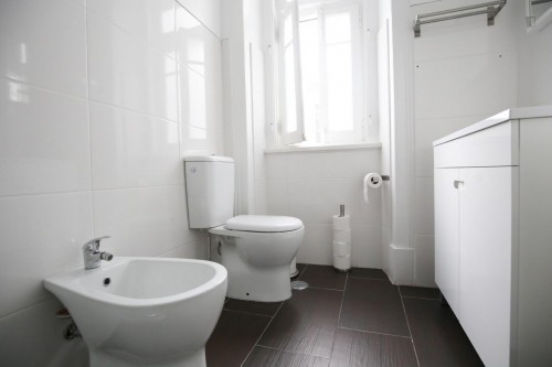 Very Nice single bedroom in Arroios, near the metro - Gallery - 9