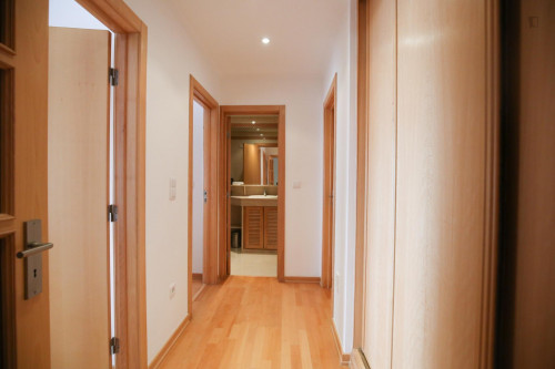 Single Room in Costa da Caparica, 800 mt from the beach and 100 mt from Park - Gallery - 15