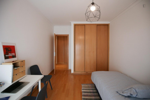 Single Room in Costa da Caparica, 800 mt from the beach and 100 mt from Park - Gallery - 25