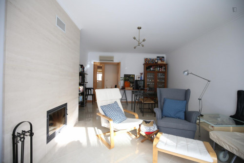 Single Room in Costa da Caparica, 800 mt from the beach and 100 mt from Park - Gallery - 39
