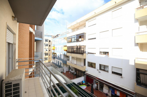 Single Room in Costa da Caparica, 800 mt from the beach and 100 mt from Park - Gallery - 18