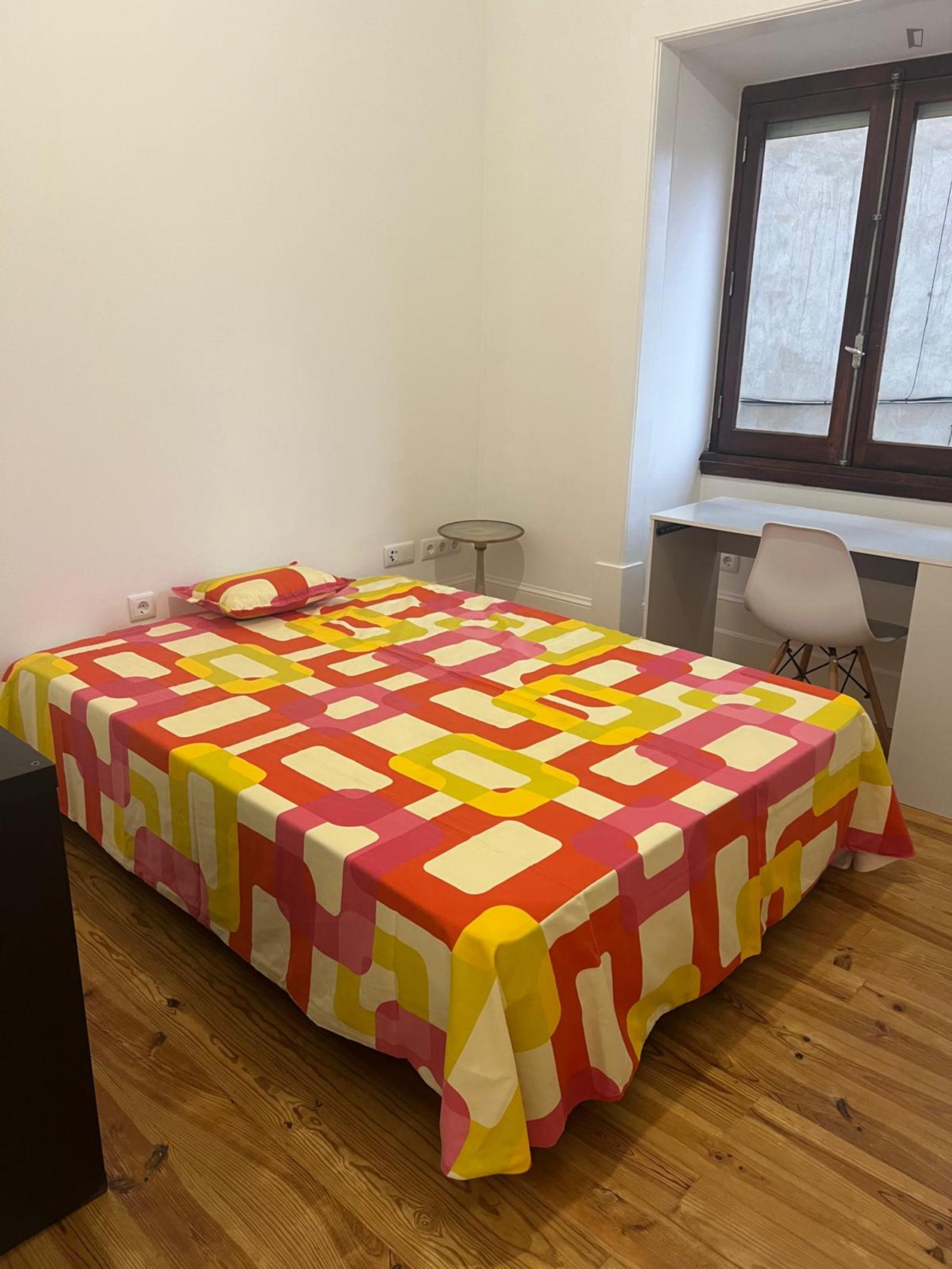 Wonderful Bedroom Not Too Far From FEUC - 1
