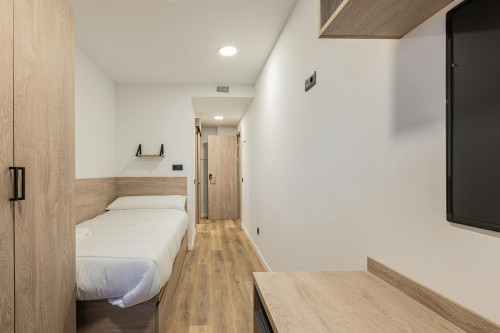 Avenida del Cardenal Herrera Oria, Santander - Gallery - 7