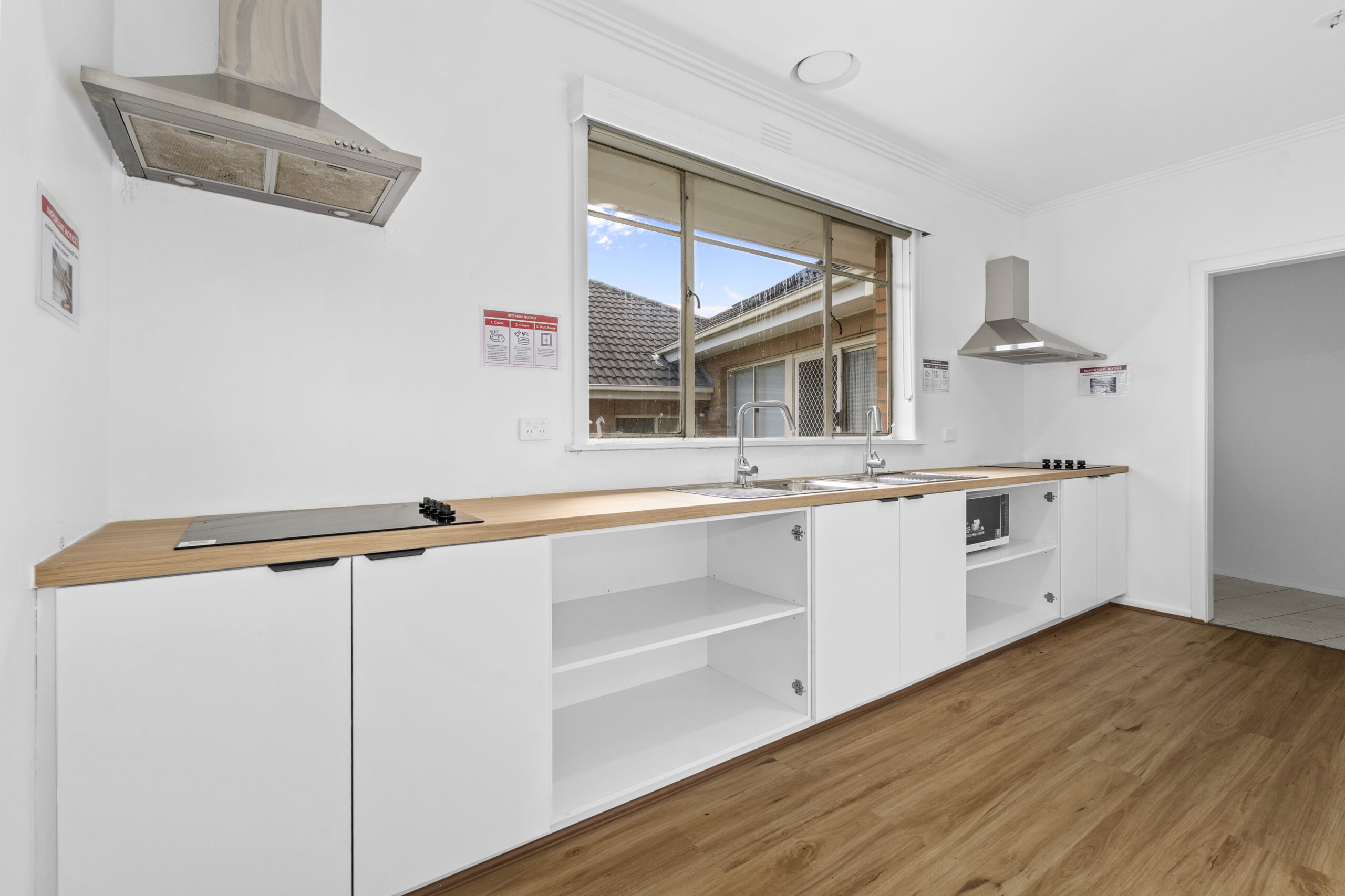  Single Room  -  23 Mountfield Avenue  - Gallery -  4