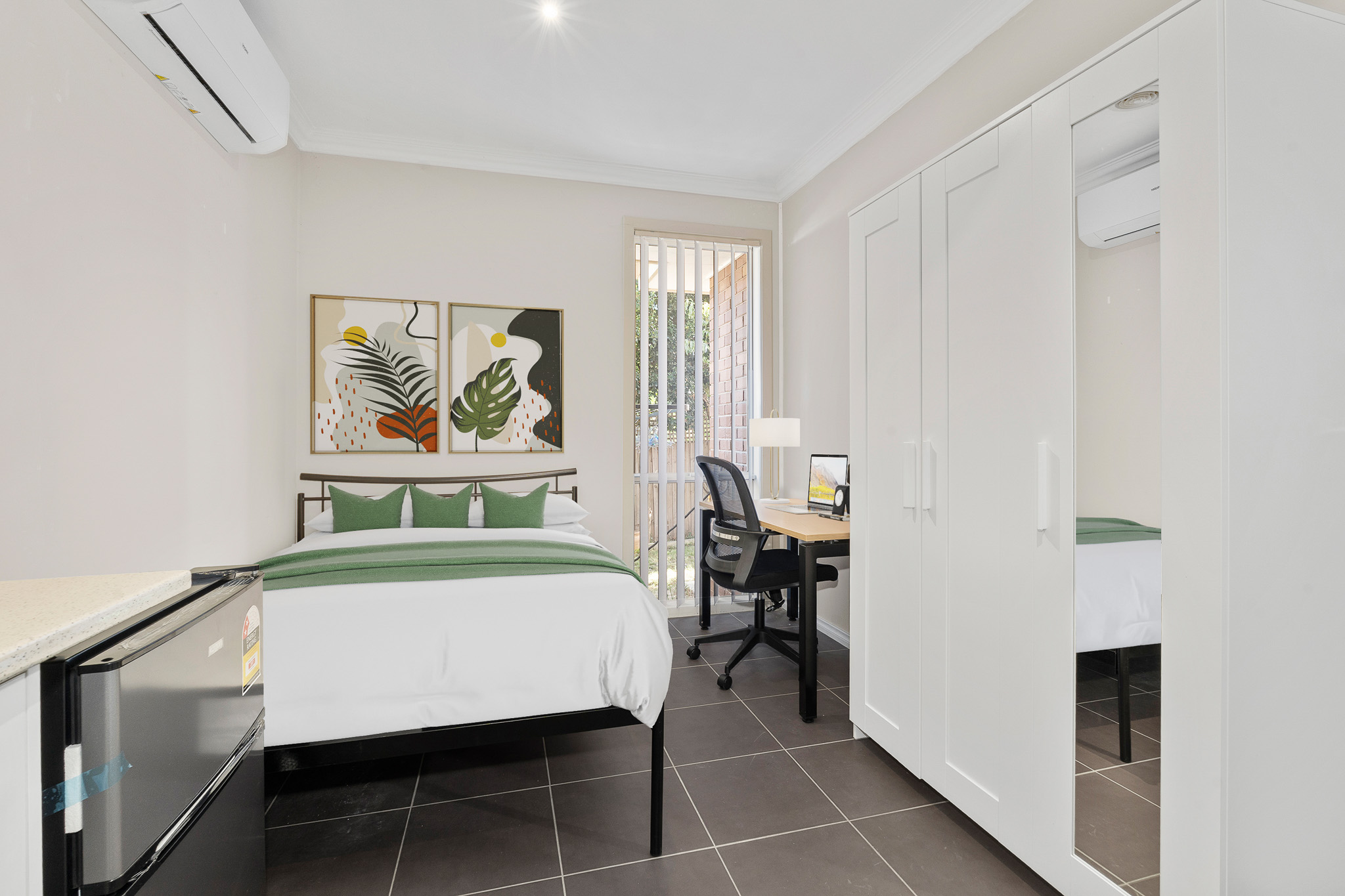  Studio Double  -  2/10 Binalong Ave  - Gallery -  1