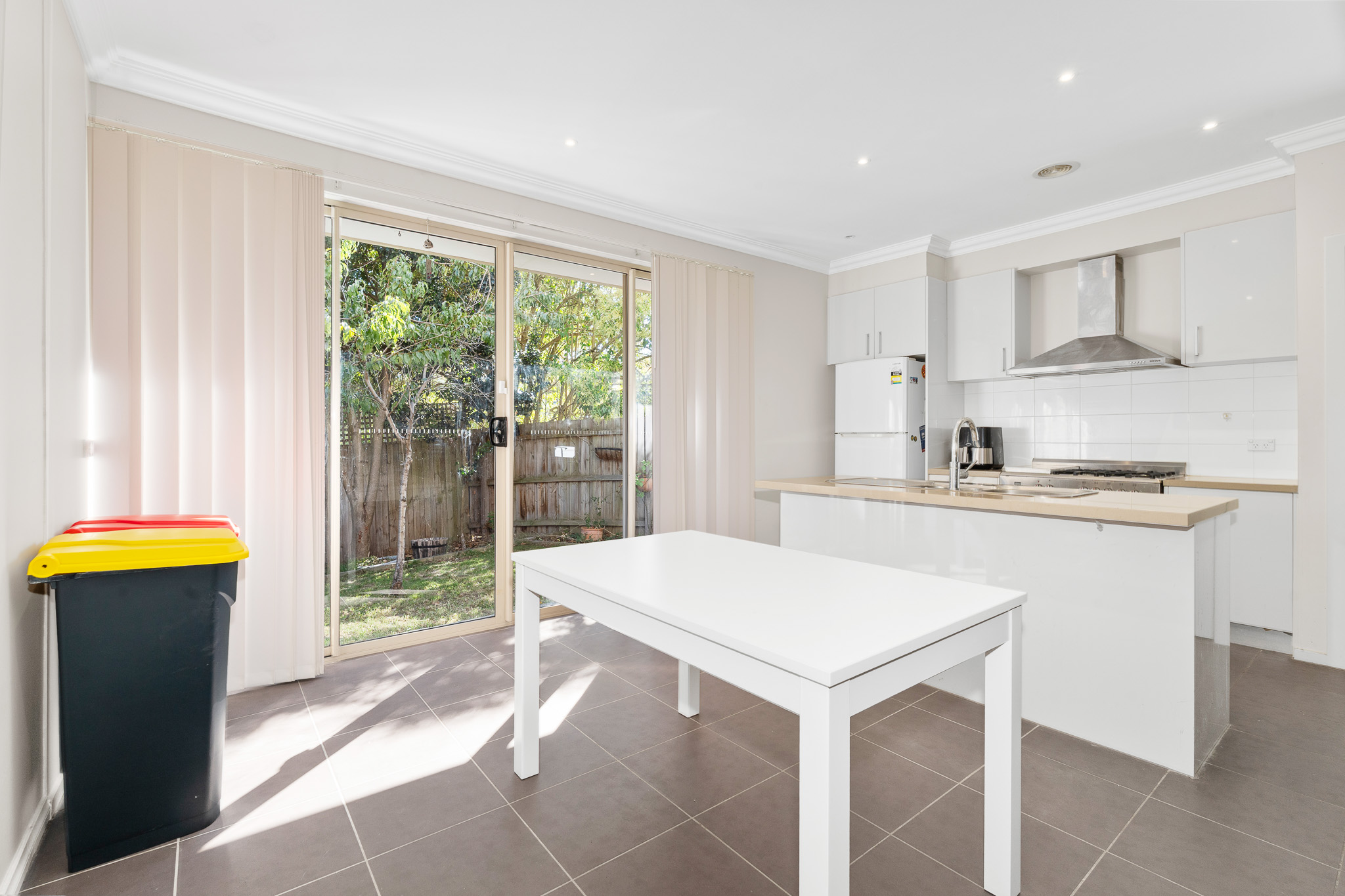  Double Room With Ensuite  -  2/10 Binalong Ave  - Gallery -  3