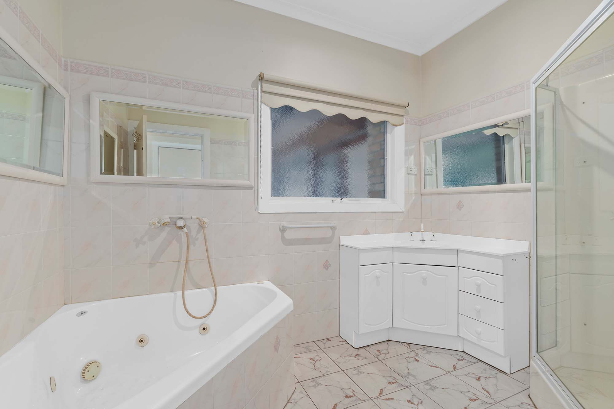 Large Double Room - 3