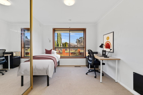20 Renver Road - Gallery - 11