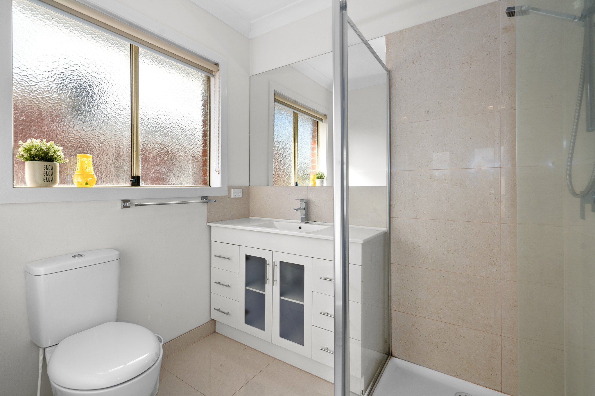 Twin Room Ensuite - 4