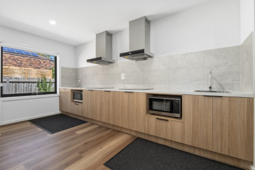 2017 Dandenong Road - Gallery - 4