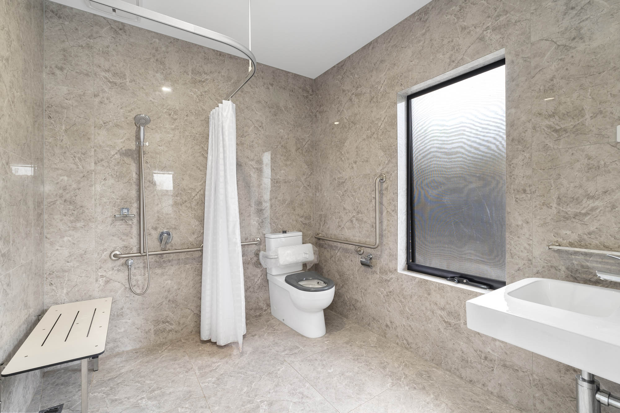  Double Room Ensuite  -  1/100 Wellington Road  - Gallery -  2
