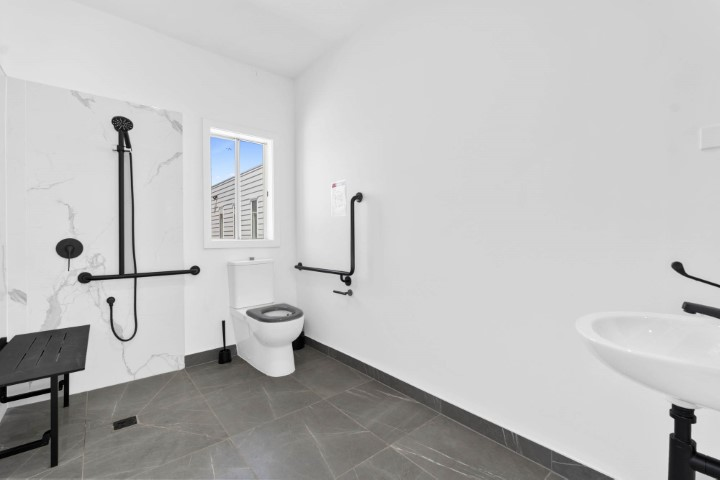  Studio Double Ensuite  -  844 Blackburn Road  - Gallery -  3